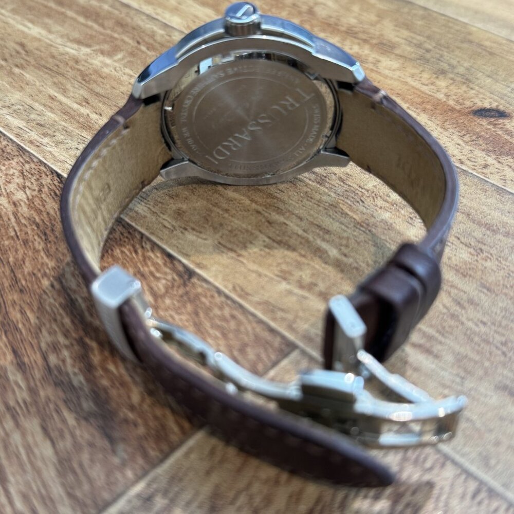 TRUSSARDI OROLOGI T01 GMT 3H BROWN DIAL BROWN STRAP R2451100001 DATE WATCH - Picture 2 of 10